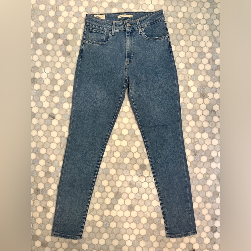 721 High Rise Skinny Levi’s
